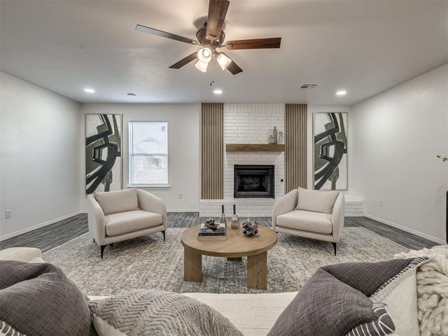 8400 NW 111th Street, Oklahoma City, OK 73162