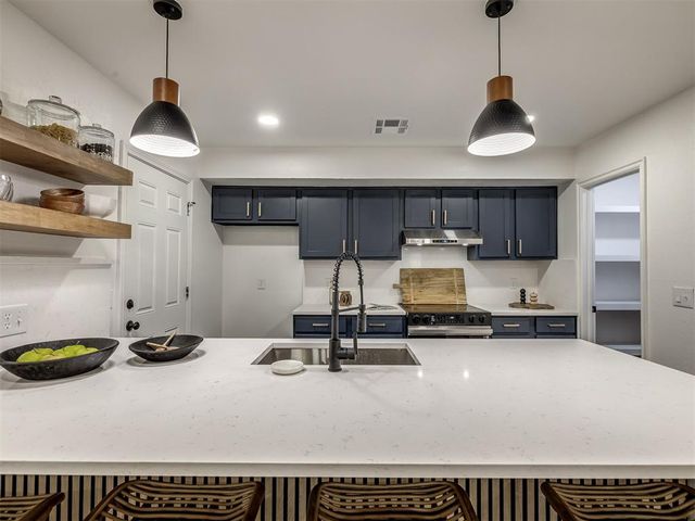 8400 NW 111th Street, Oklahoma City, OK 73162