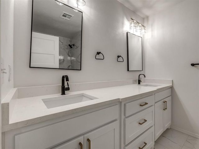 8400 NW 111th Street, Oklahoma City, OK 73162