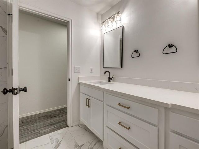 8400 NW 111th Street, Oklahoma City, OK 73162