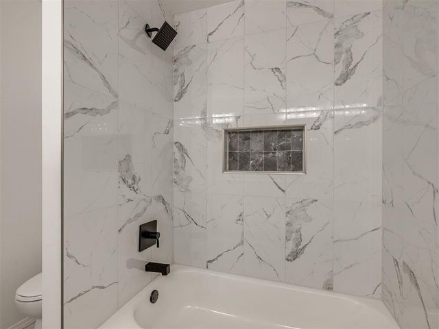 8400 NW 111th Street, Oklahoma City, OK 73162