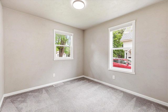 834 OAK STREET, De Pere, WI 54115