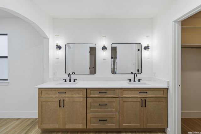 16923 Hidden Timber Wood, San Antonio, TX 78248