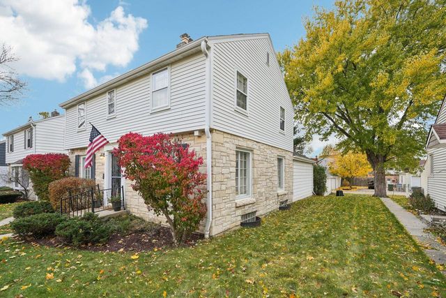 2863 N 90th STREET, Milwaukee, WI 53222