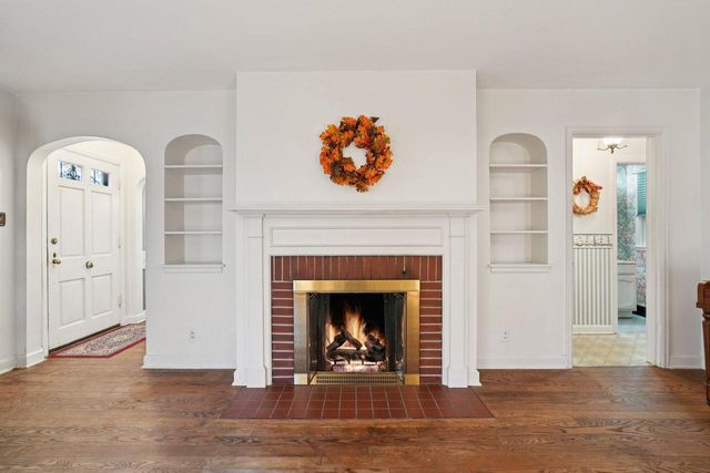 2863 N 90th STREET, Milwaukee, WI 53222