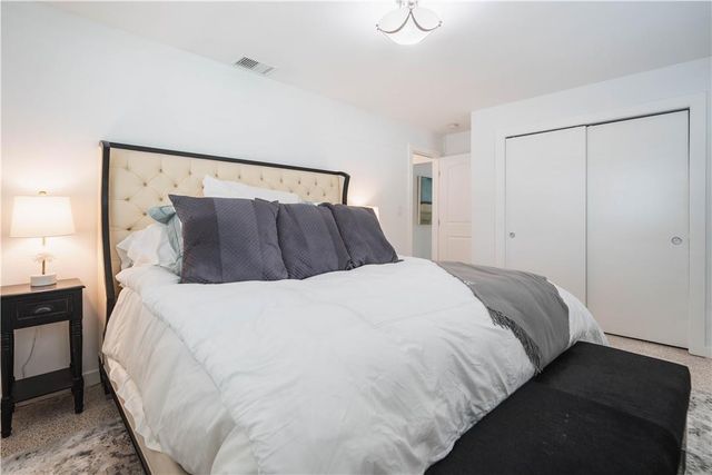 240 NE 25th Avenue, Pompano Beach, FL 33062