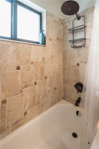 240 NE 25th Avenue, Pompano Beach, FL 33062