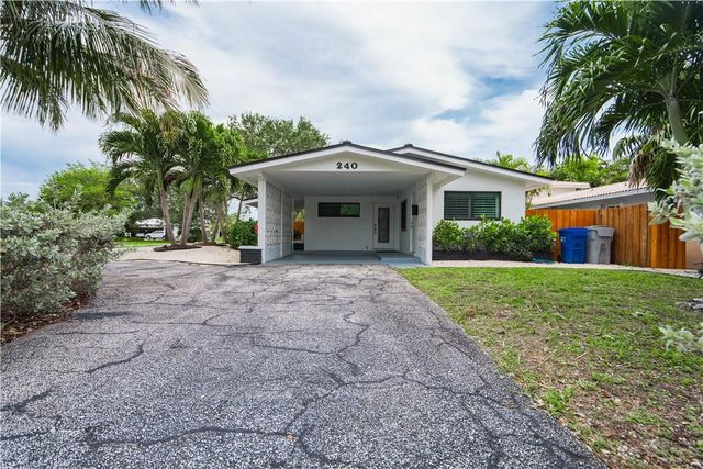 240 NE 25th Avenue, Pompano Beach, FL 33062