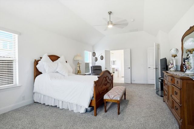 920 Cedar River Drive, Godley, TX 76044