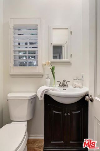 1609 Comstock Avenue, Los Angeles, CA 90024