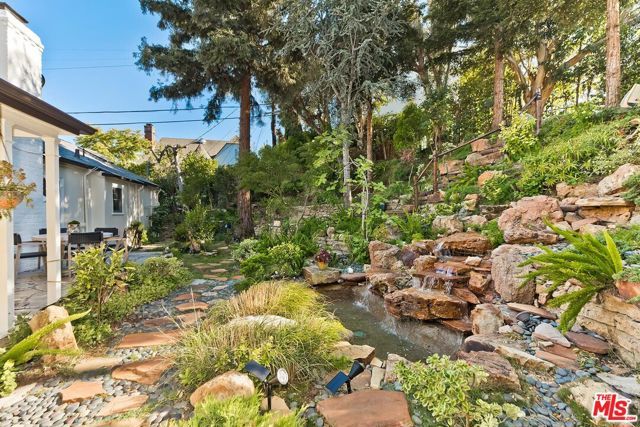 1609 Comstock Avenue, Los Angeles, CA 90024