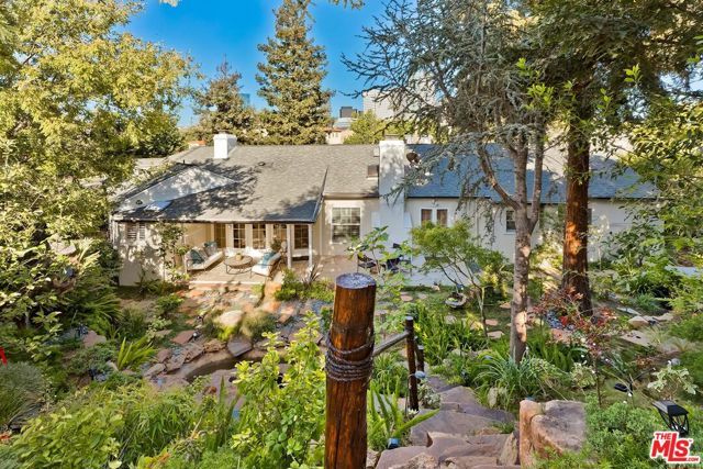 1609 Comstock Avenue, Los Angeles, CA 90024