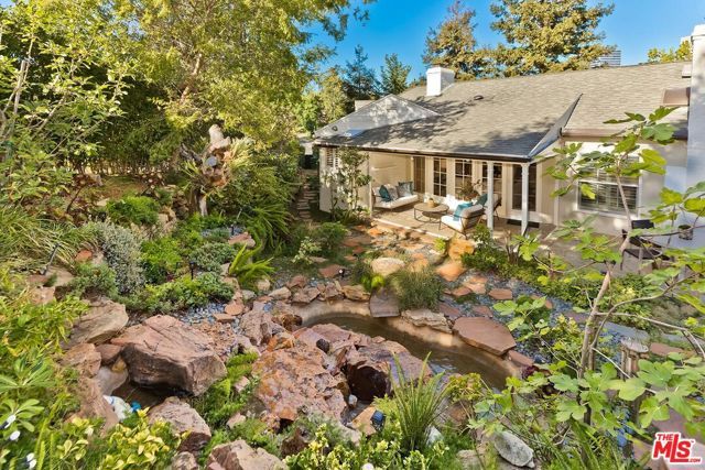 1609 Comstock Avenue, Los Angeles, CA 90024