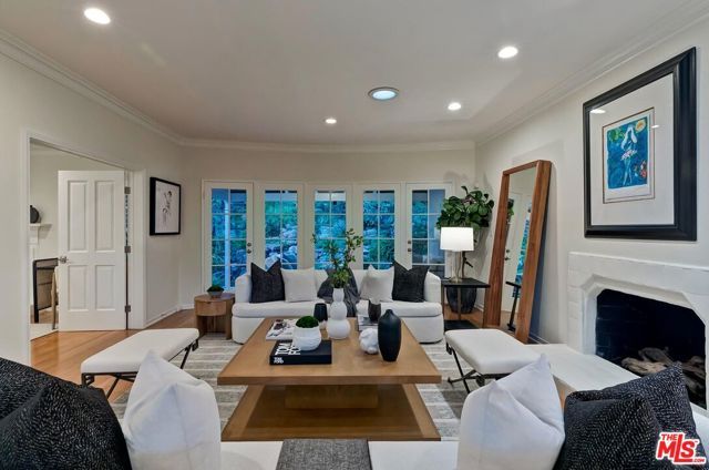 1609 Comstock Avenue, Los Angeles, CA 90024