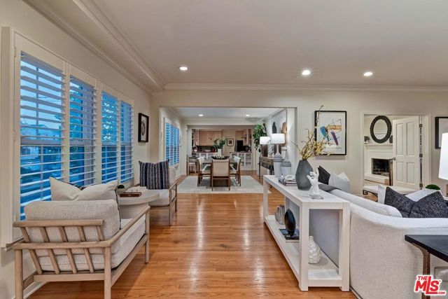 1609 Comstock Avenue, Los Angeles, CA 90024