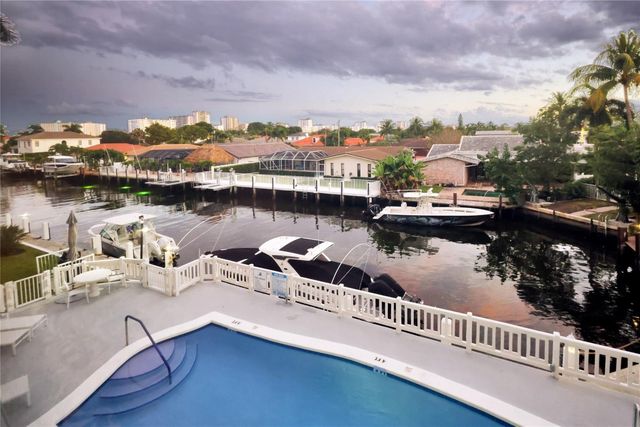 3050 NE 47th Court 205, Fort Lauderdale, FL 33308