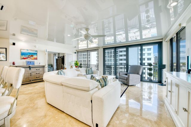 3100 NE 48th Street 412, Fort Lauderdale, FL 33308