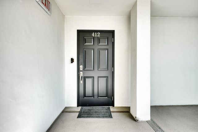 3100 NE 48th Street 412, Fort Lauderdale, FL 33308