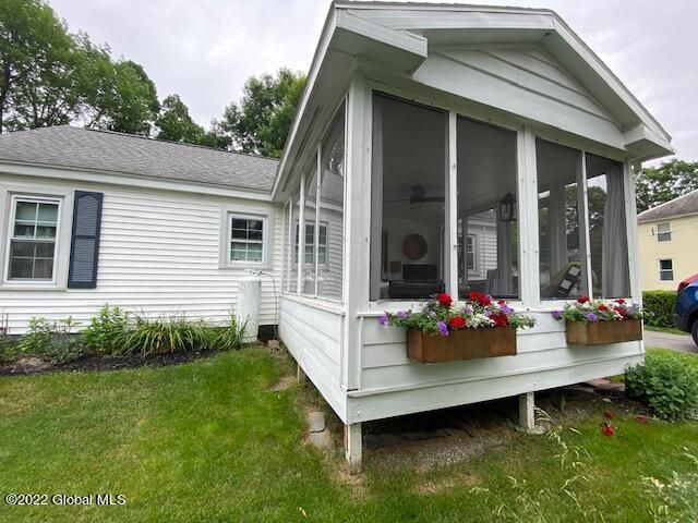 21 Catherine Street, Hudson Falls, NY 12839