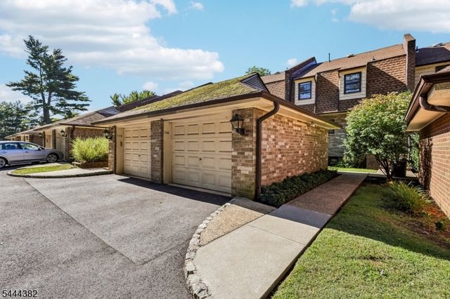 321 North Ave 114, Cranford Twp., NJ 07016