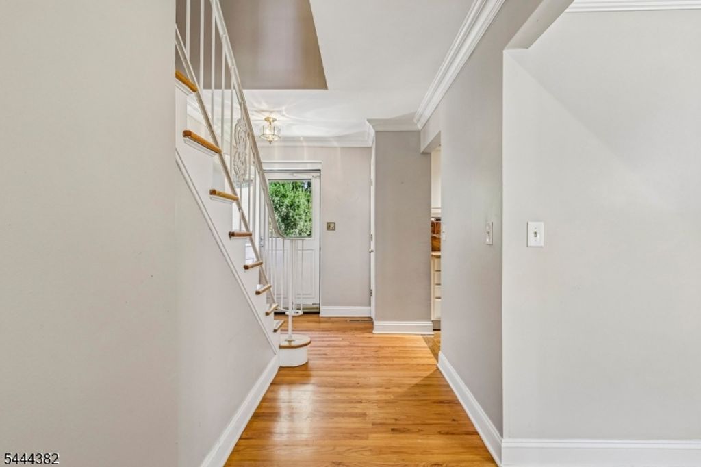 321 North Ave 114, Cranford Twp., NJ 07016 — photo 5