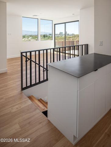 1372 W Sentinel View Loop W, Tucson, AZ 85745