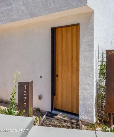 1372 W Sentinel View Loop W, Tucson, AZ 85745