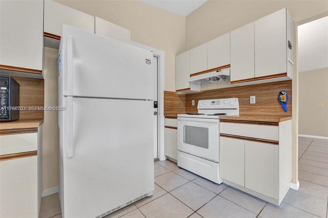 1406 NW 8TH Street, Dania Beach, FL 33004