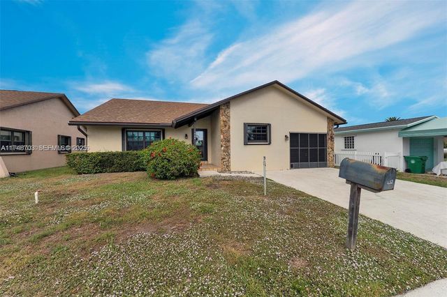 1406 NW 8TH Street, Dania Beach, FL 33004