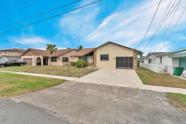 1406 NW 8TH Street, Dania Beach, FL 33004