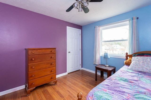 1 Juniper Way, Merrimack, NH 03054