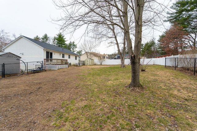 1 Juniper Way, Merrimack, NH 03054