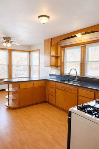 8400 S Honore Street 2, Chicago, IL 60620