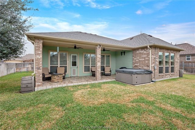 3085 Archer Circle, Bryan, TX 77808
