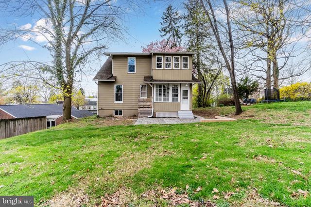 1710 WALNUT ST, Camp Hill, PA 17011