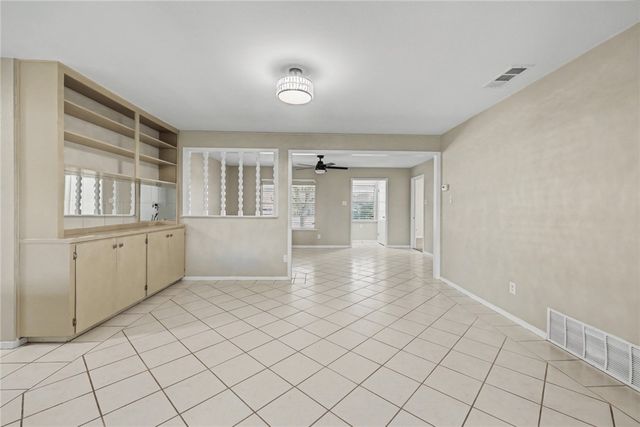 1617 Spicewood Dr, Corpus Christi, TX 78412