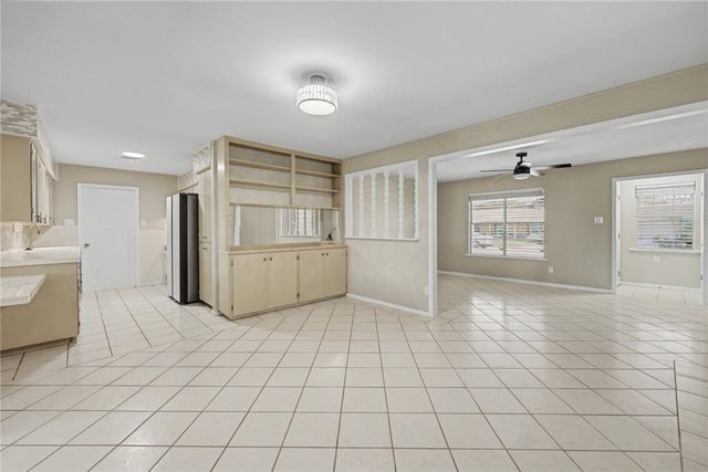 1617 Spicewood Dr, Corpus Christi, TX 78412