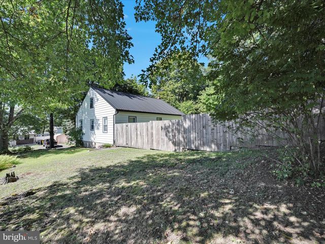 403 HIGH ST, Schuylkill Haven, PA 17972