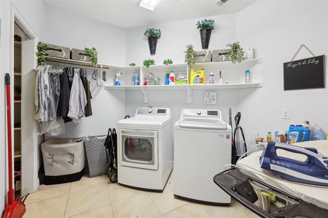 10025 Jason Court, Beaumont, TX 77705