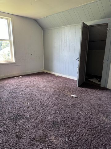 2542 West High Street, Springfield, MO 65803