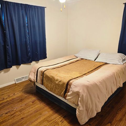 1123 N Wood Street, Griffith, IN 46319