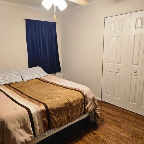 1123 N Wood Street, Griffith, IN 46319