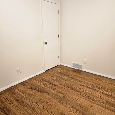 1123 N Wood Street, Griffith, IN 46319