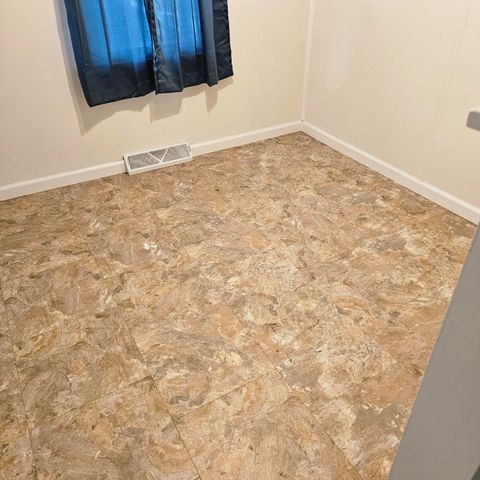 1123 N Wood Street, Griffith, IN 46319