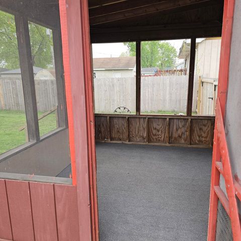 1123 N Wood Street, Griffith, IN 46319