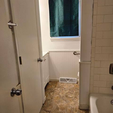 1123 N Wood Street, Griffith, IN 46319