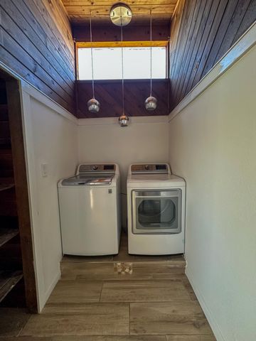 35 Gallinger Lane, Tijeras, NM 87059