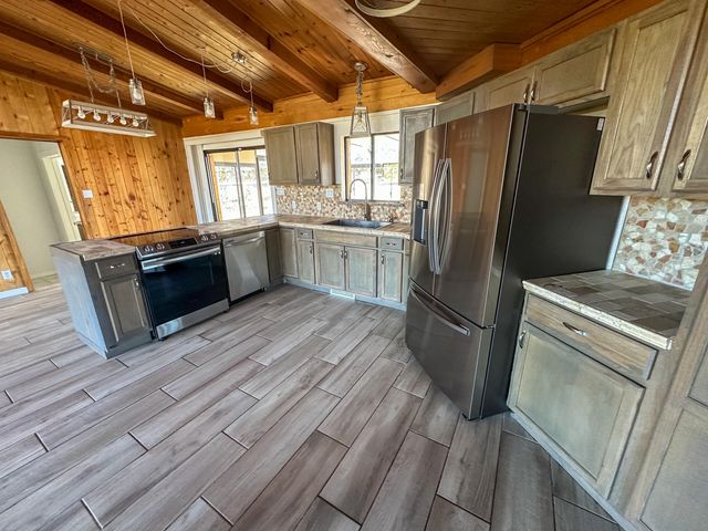 35 Gallinger Lane, Tijeras, NM 87059