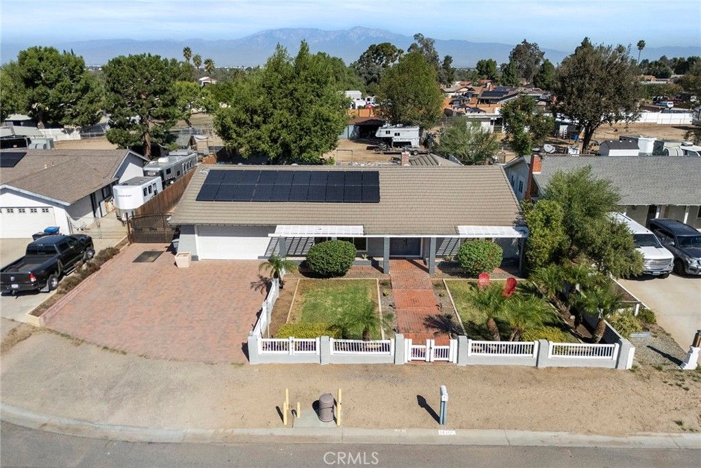 3591 Chestnut Drive, Norco, CA 92860 — photo 2