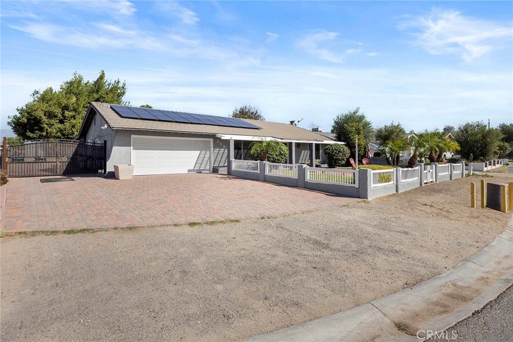 3591 Chestnut Drive, Norco, CA 92860 — photo 5